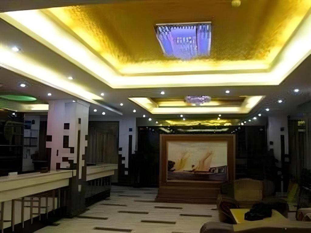 Airport Liwan Hotel Kuangcsou Kültér fotó