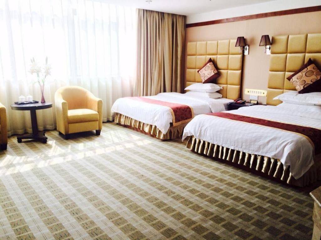 Airport Liwan Hotel Kuangcsou Kültér fotó