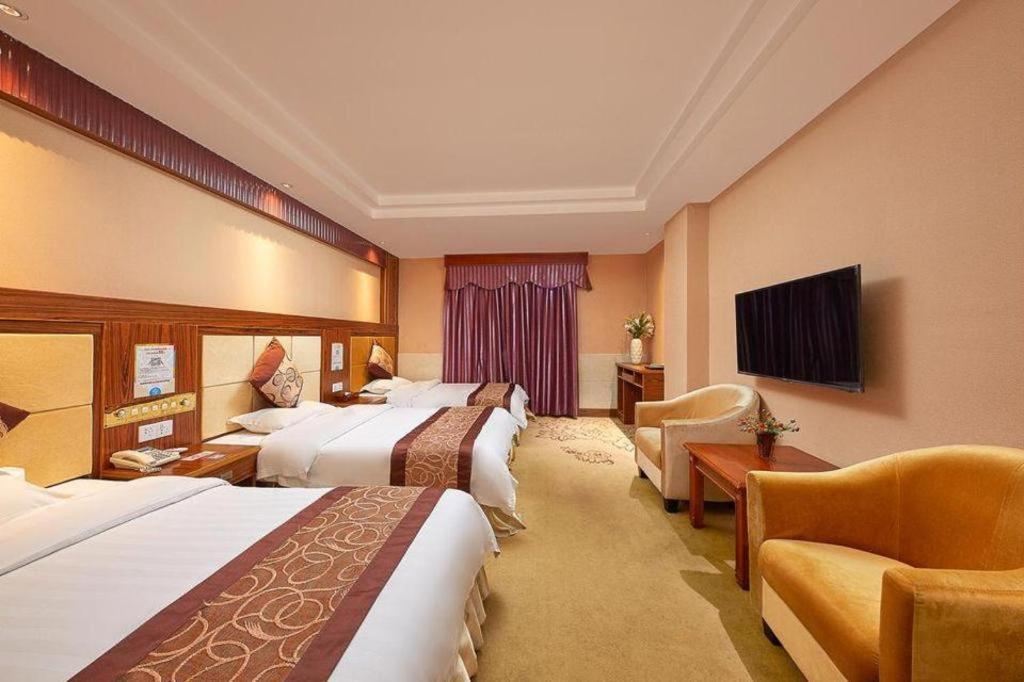 Airport Liwan Hotel Kuangcsou Kültér fotó