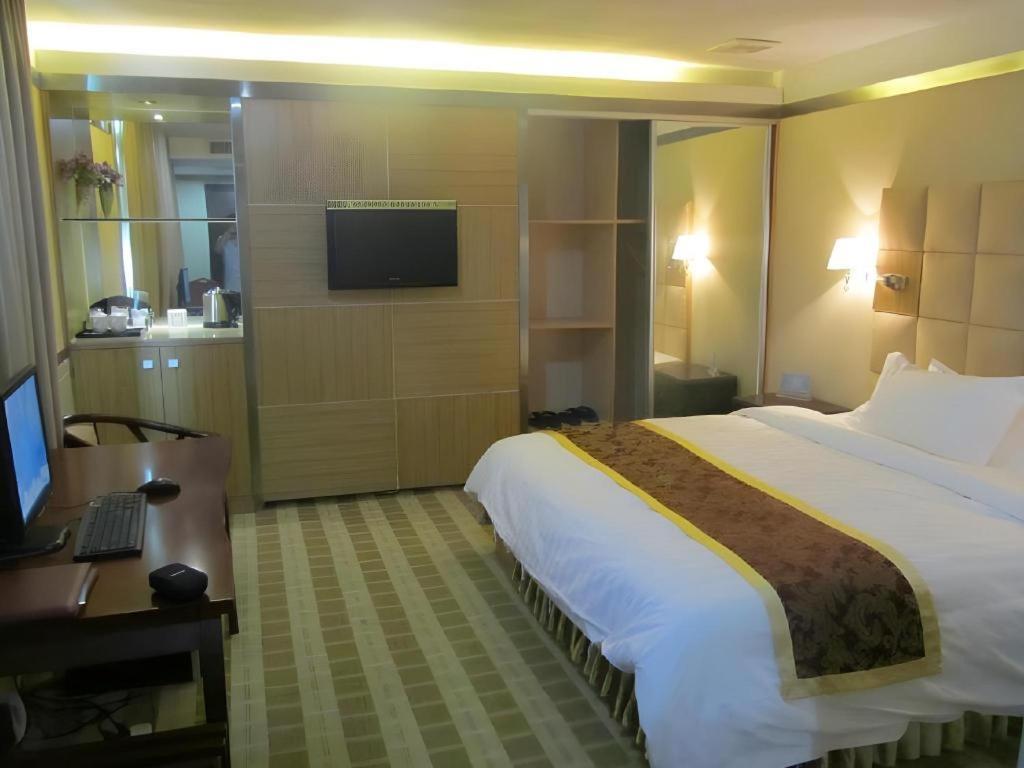 Airport Liwan Hotel Kuangcsou Kültér fotó
